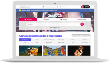 Screen of the Ayuntamiento de Barcelona homepage displayed on a laptop